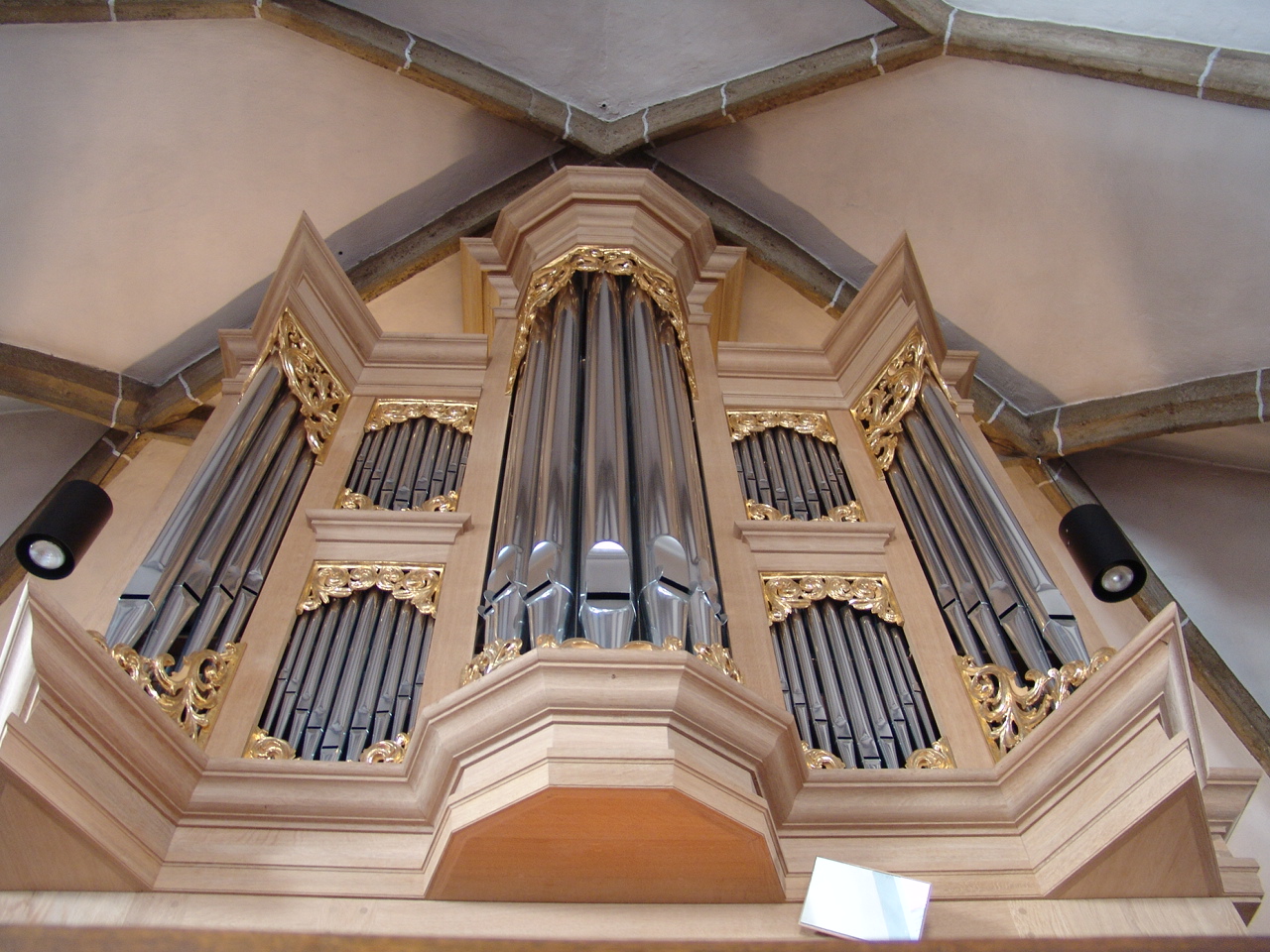 neue OiO Orgel